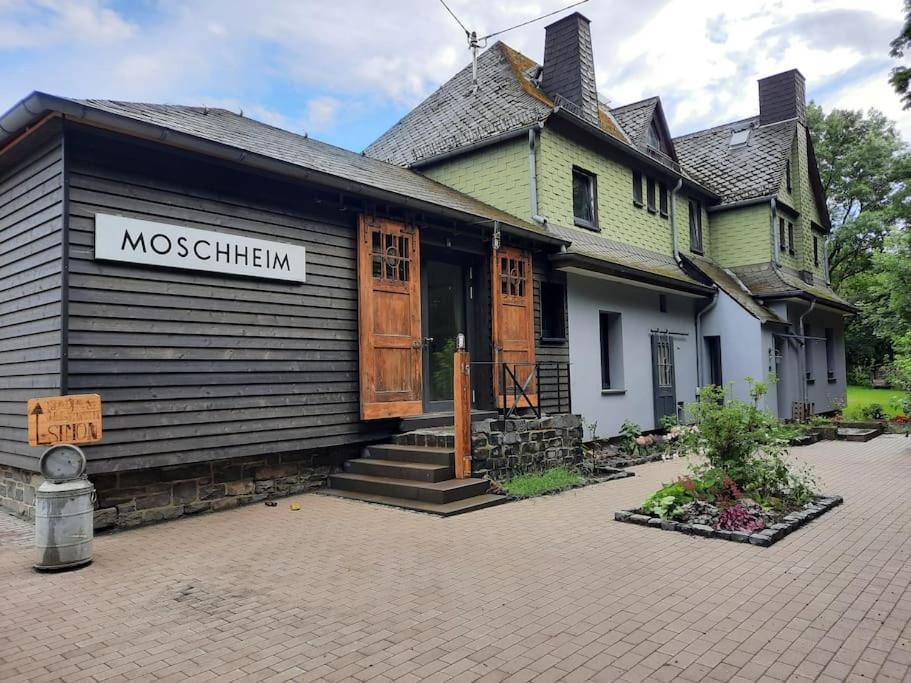 Lokschuppen Im Alten Bahnhof Industrial Style Moschheim Buitenkant foto